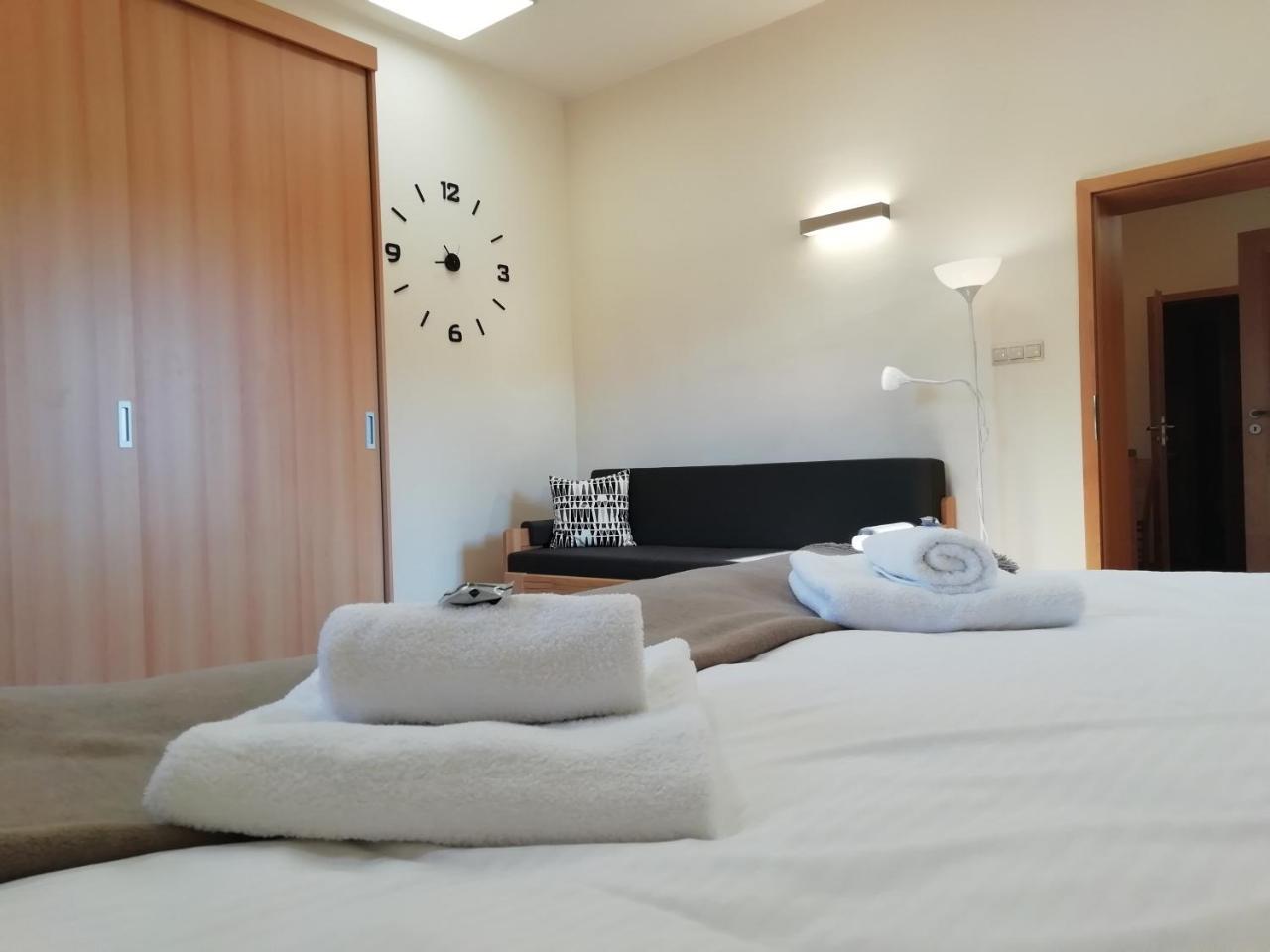 Penzion Adela Rožnov pod Radhoštěm المظهر الخارجي الصورة